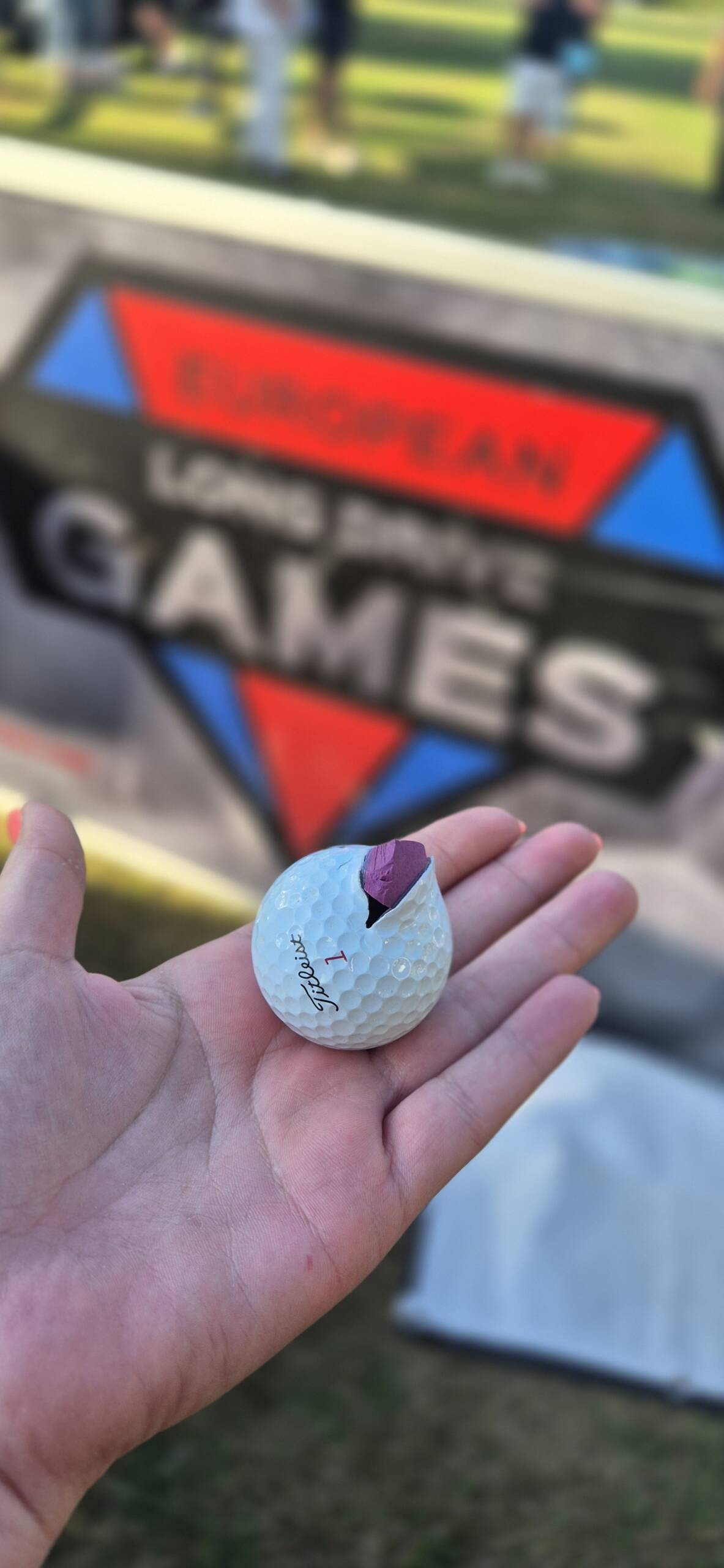 wenn Long Driving Pros den Pro V1 schlagen